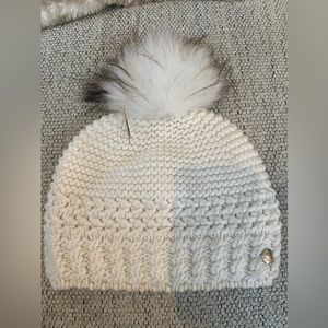 Skiset white beanie